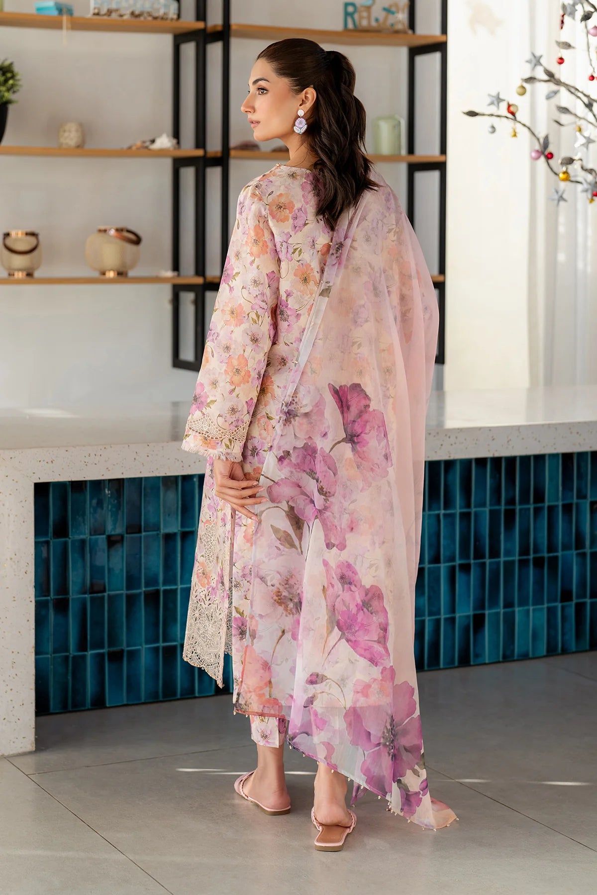 EMBROIDERED PRINTED LAWN UF-4099