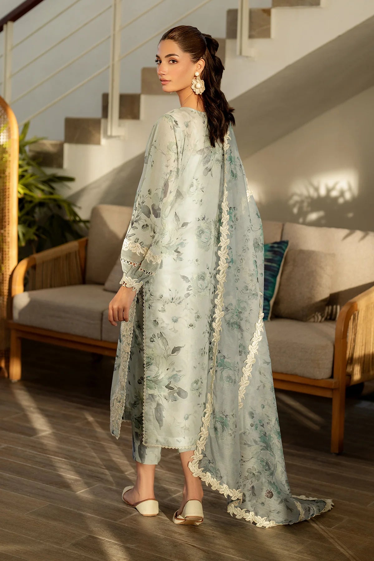 EMBROIDERED PRINTED LAWN UF-4101