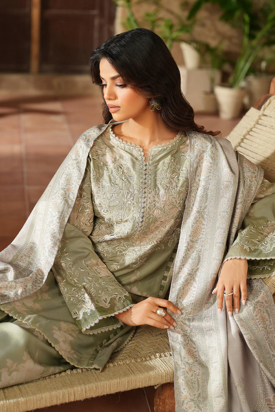 IPF-08 Embroidered Linen