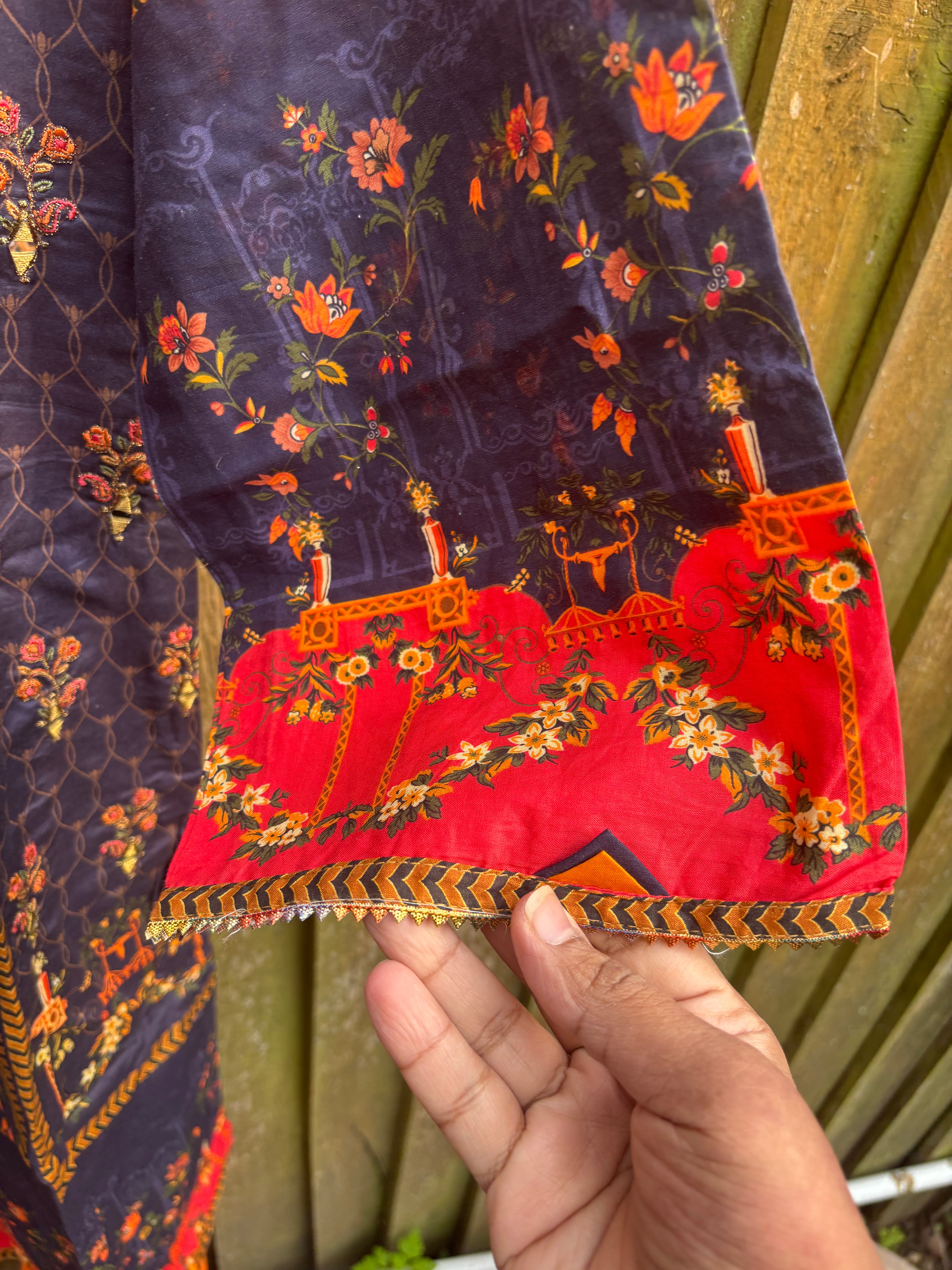Bin Saeed 2-piece Embroidered Lawn Suit