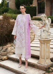 Zaina Lawn ’25 Raya
