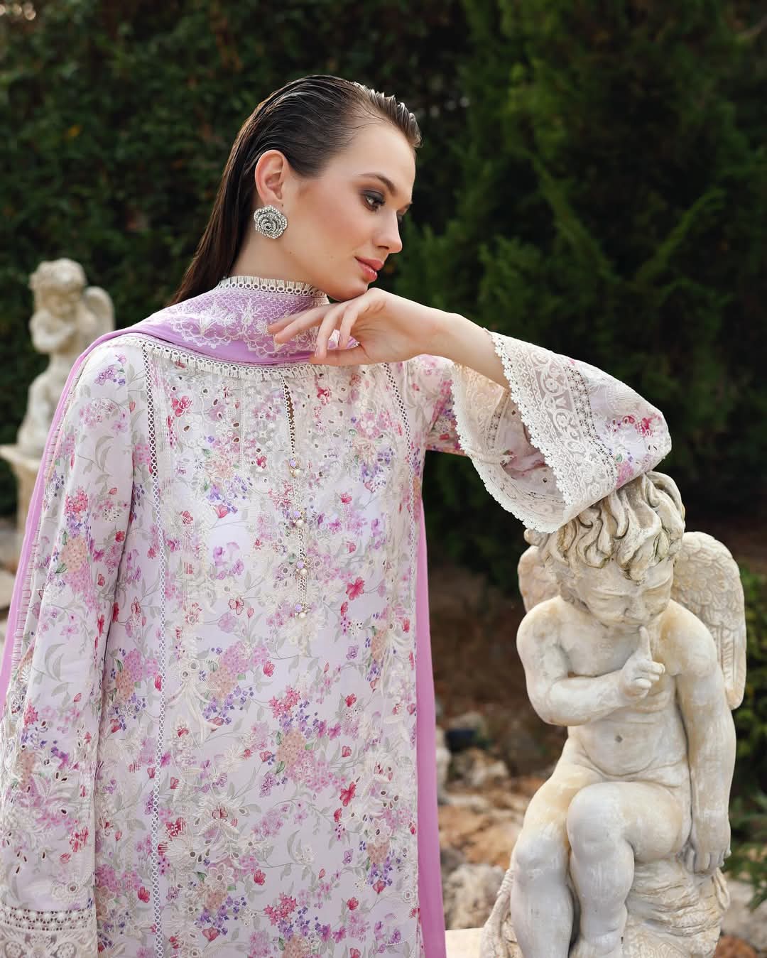Zaina Lawn ’25 Raya