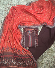 Sadabahar lawn 3 piece suit