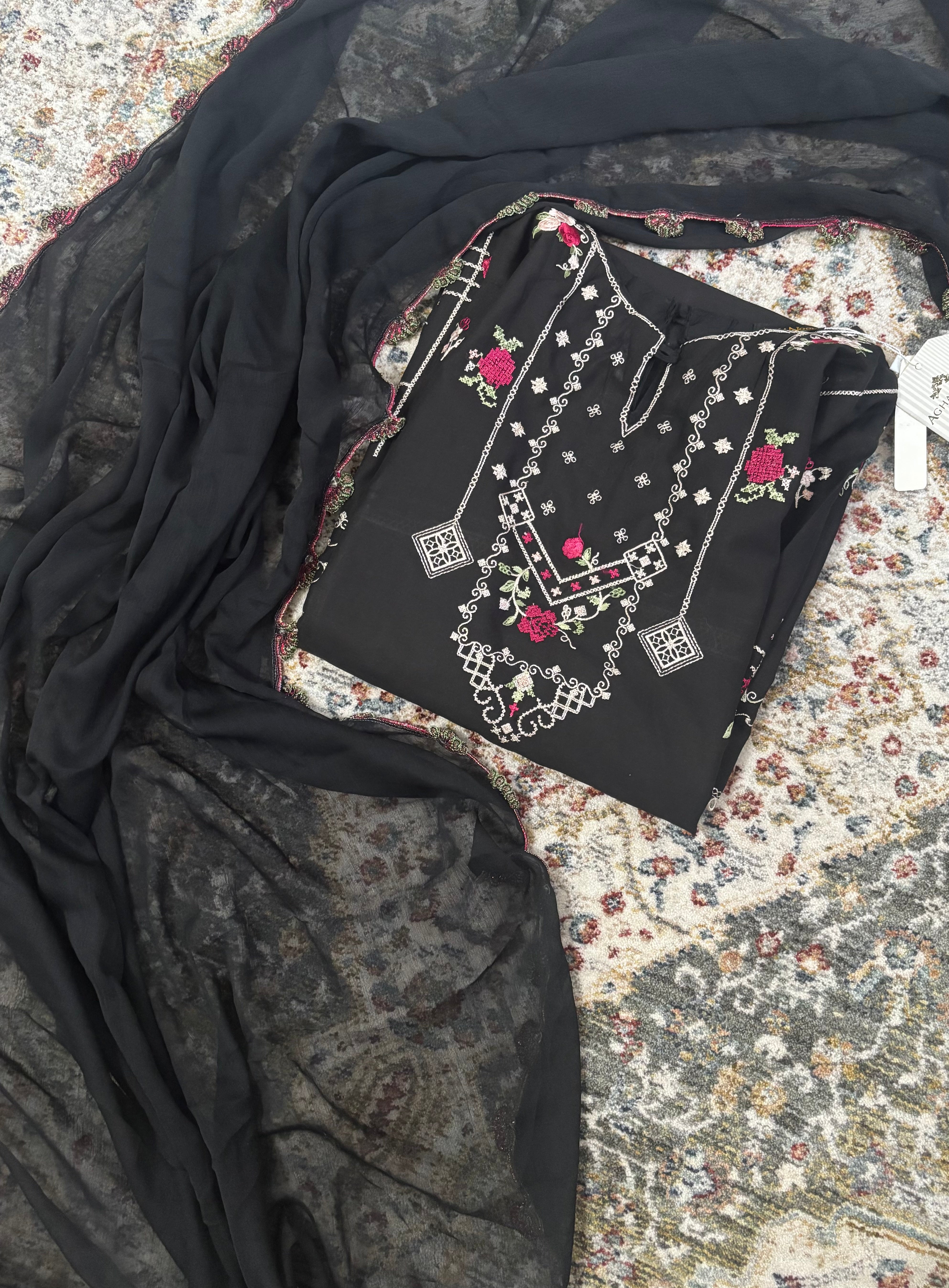 Agha noor two piece lawn suit shirt and chiffon dupatta