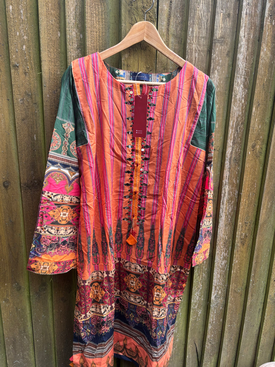 Sadabahar Lawn Embroidered Kurti