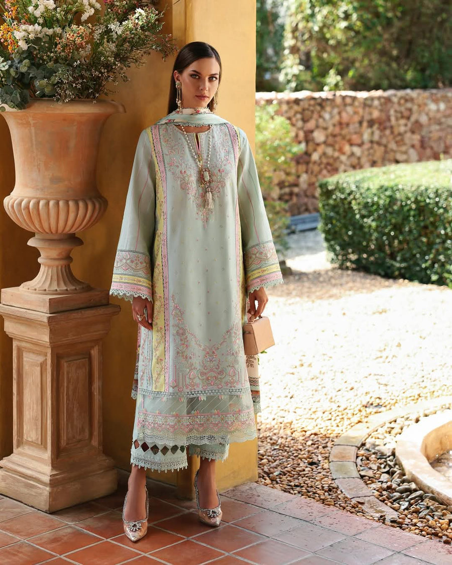 Zaina Lawn ’25 Camila