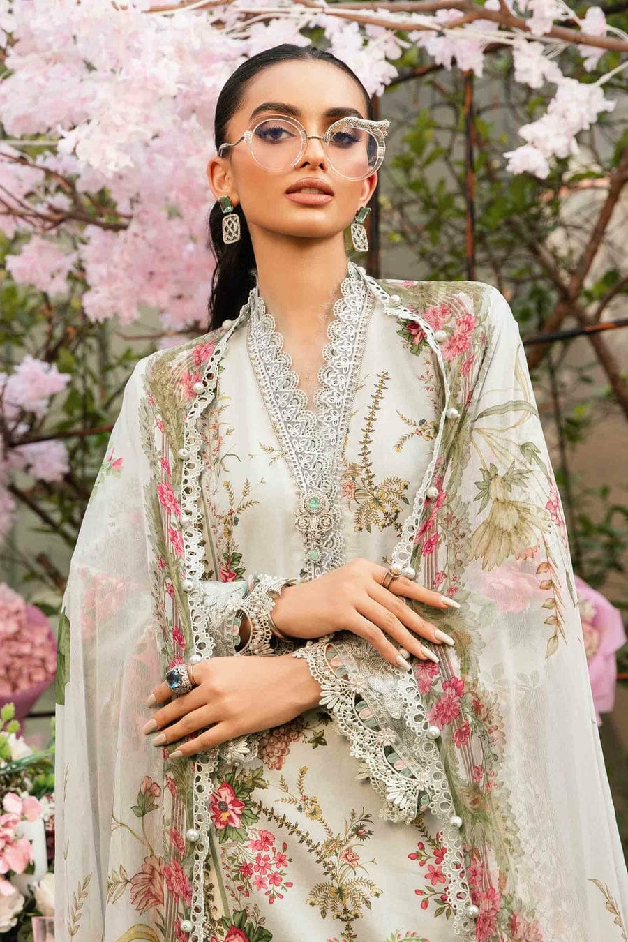 3 Piece Embroidered Lawn Suit | MPT-2605-B