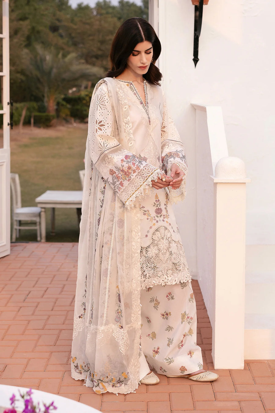 Baroque EMBROIDERED LAWN EL-D06