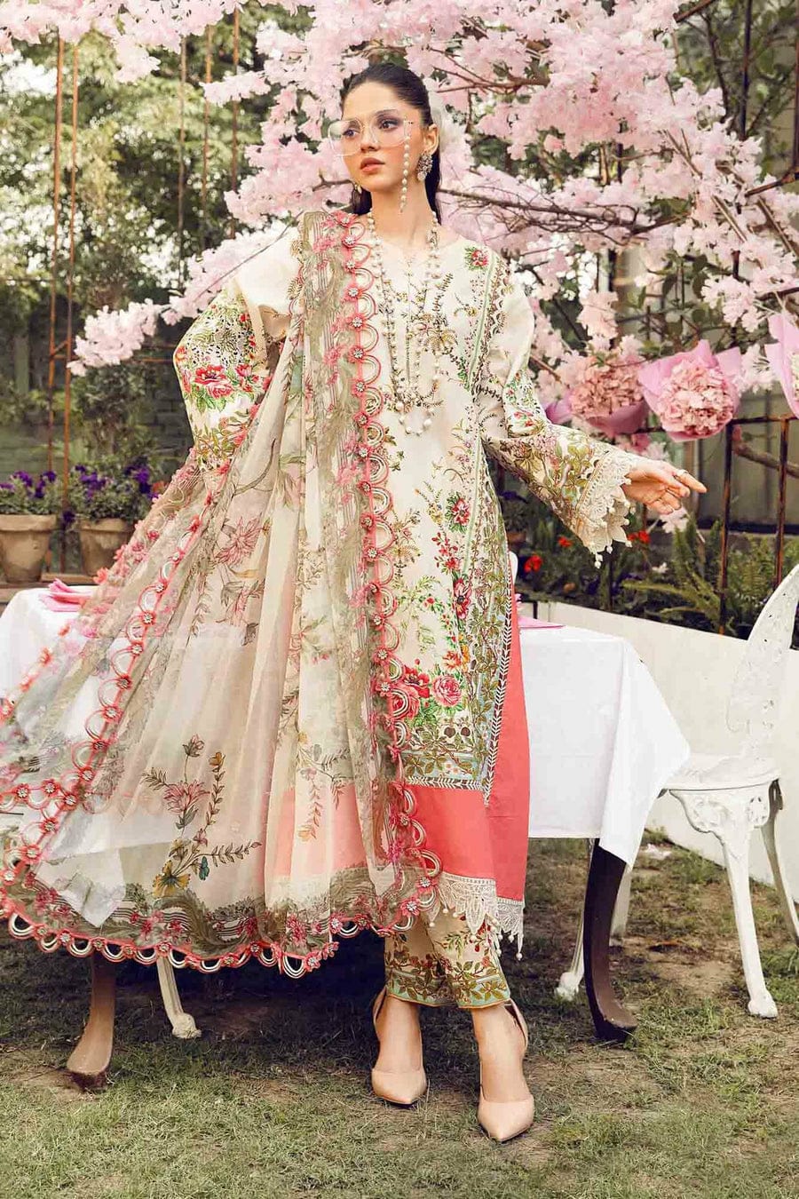 3 Piece Embroidered Lawn Suit | MPT-2605-A