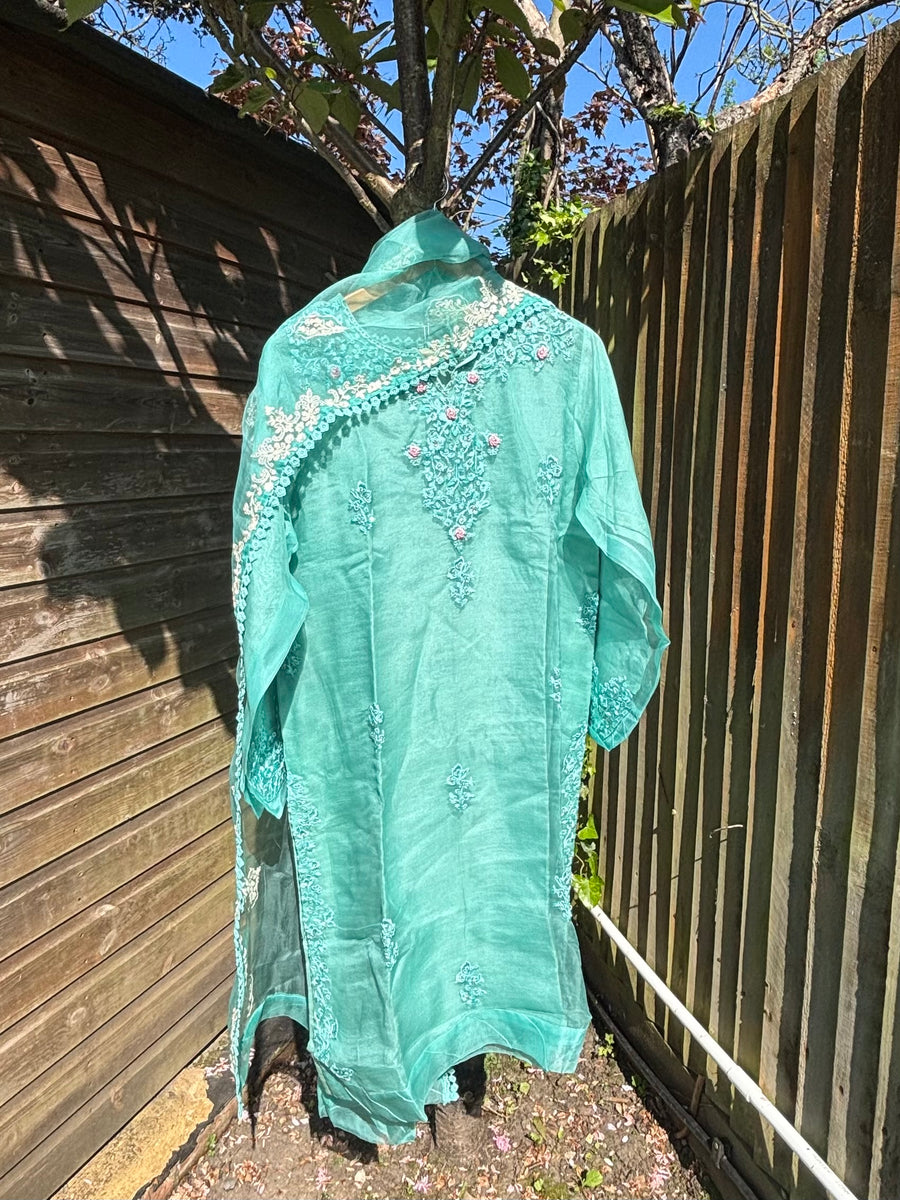 Agha Noor Organza 2 piece