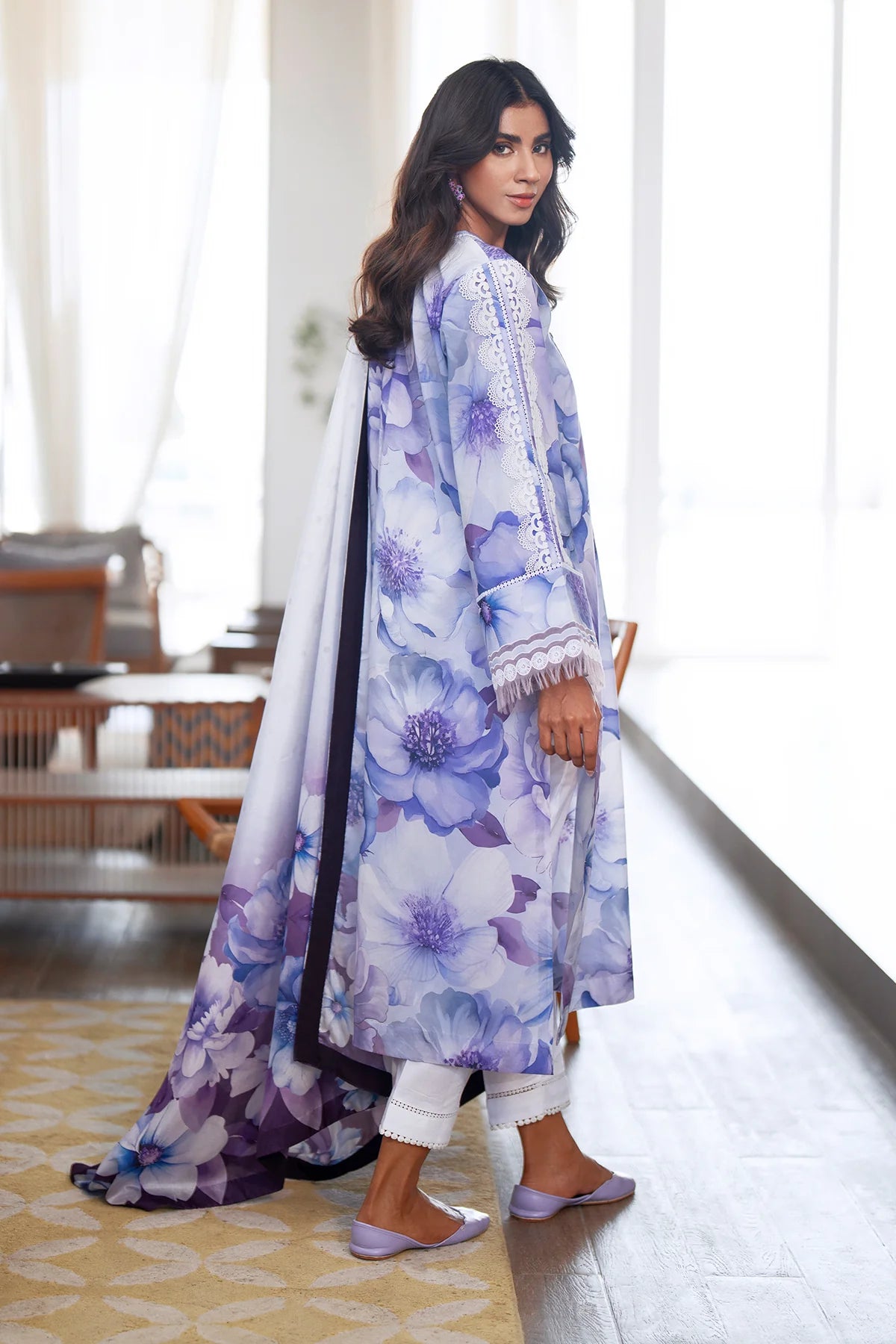 EMBROIDERED PRINTED LAWN UF-4076