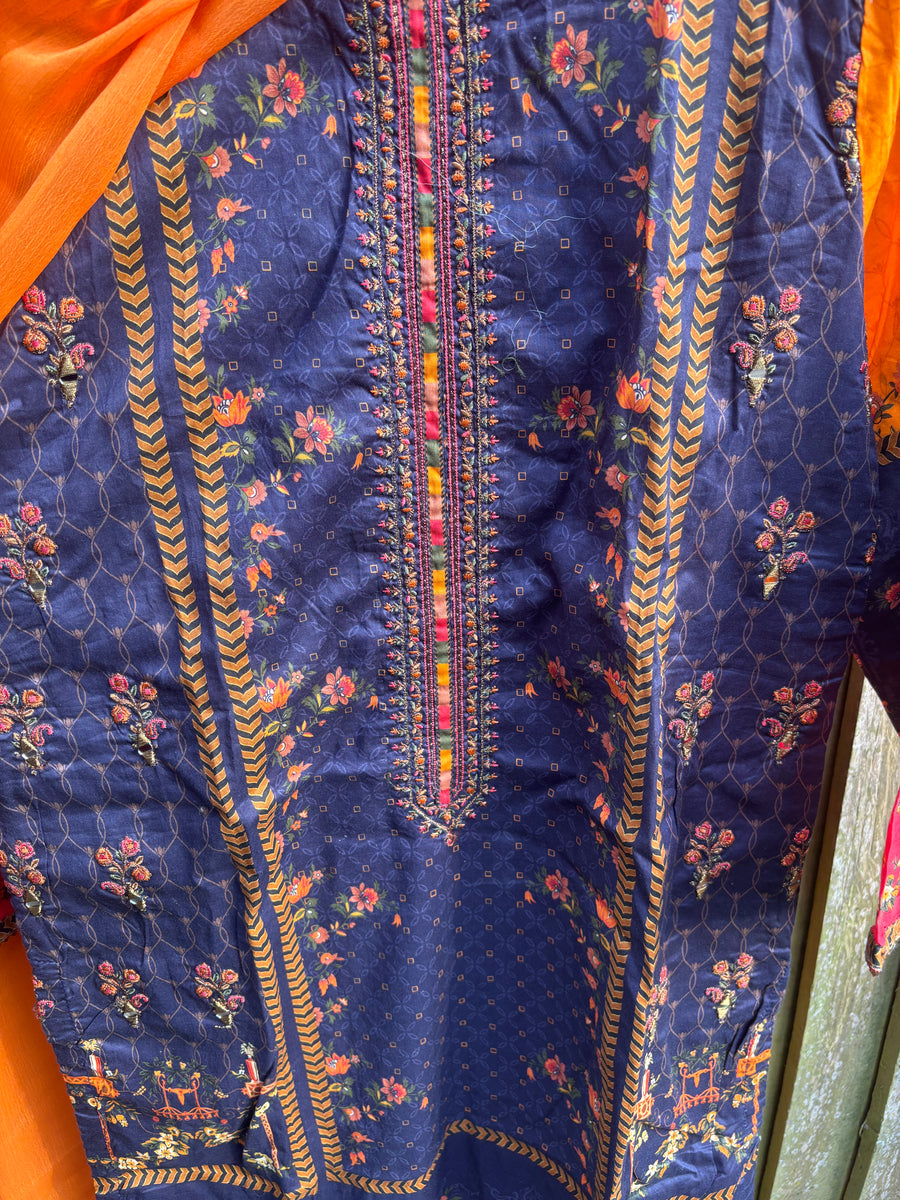 Bin Saeed 2-piece Embroidered Lawn Suit