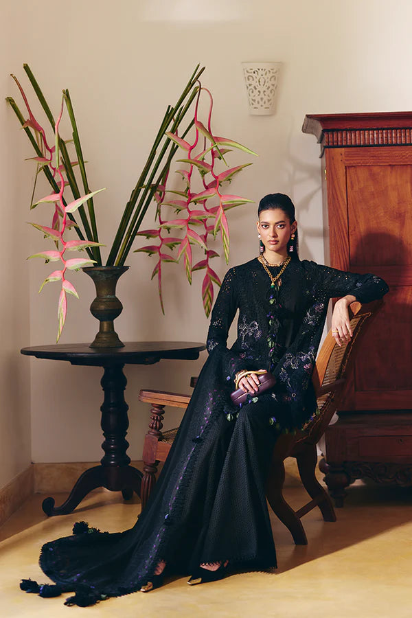 Suffuse Ready to wear Black