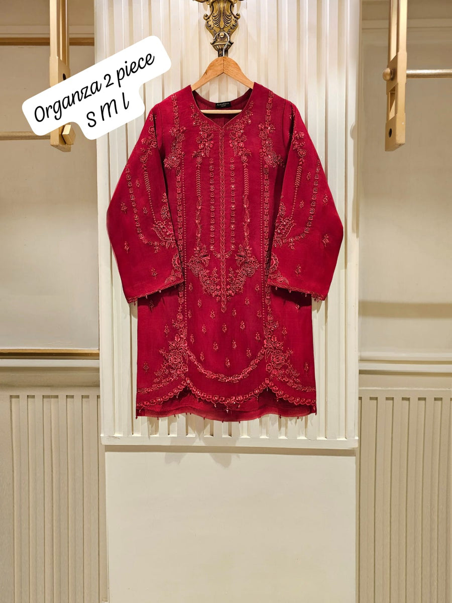 Agha Noor two-piece suit with silk trouser